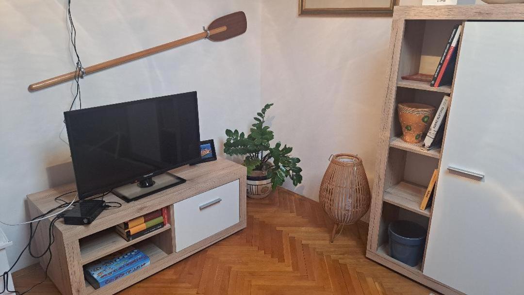 Apartmani Donna Poreč Exteriör bild